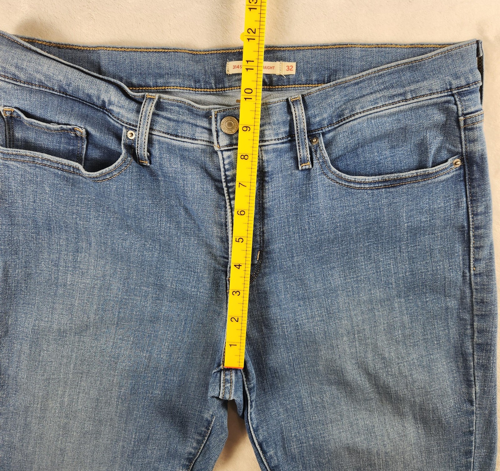 Levis Jeans Womens 32 Medium Blue 314 Shaping Straight Mid Rise Stretch Denim