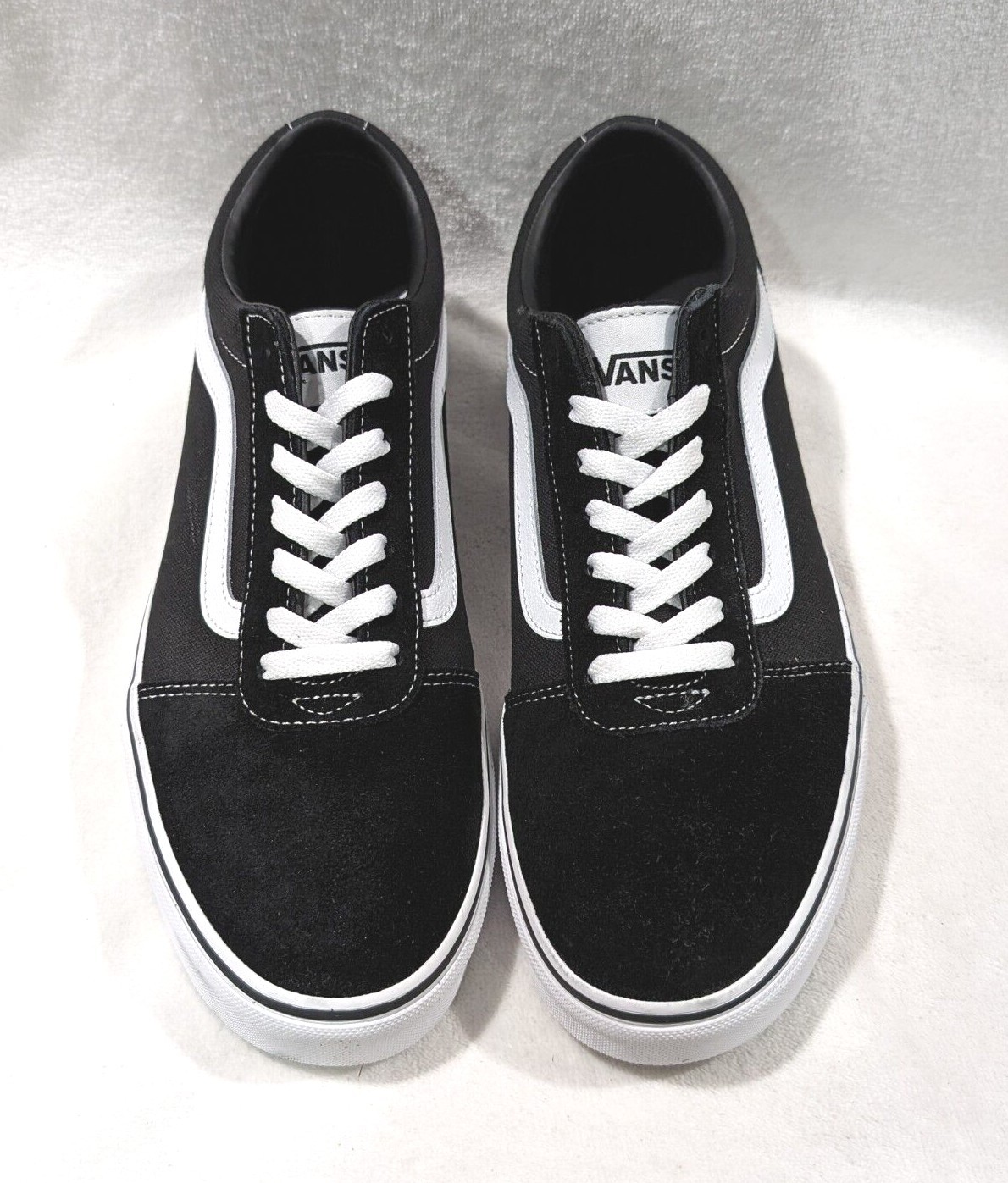 Vans Men’s Ward Black/White Suede/Canvas Mix Skate Shoes – Size 9/10 NWB