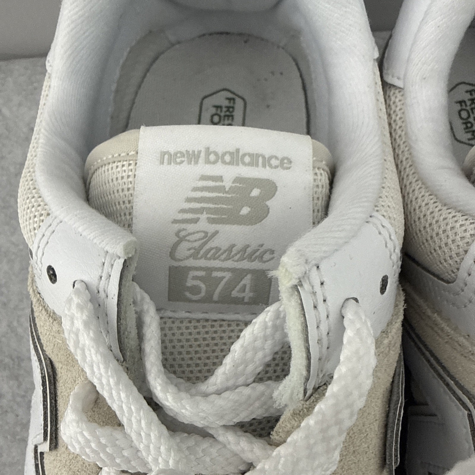 New Balance 574 cream trainers sneakers sz 11 women’s New No Box
