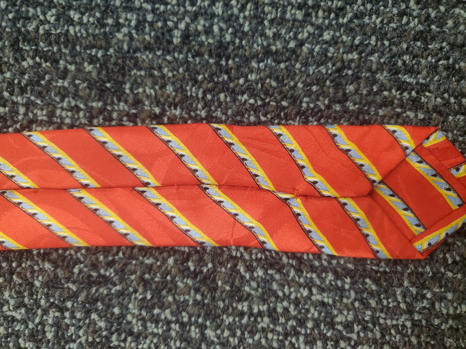 brioni tie silk red stripes diagonal red