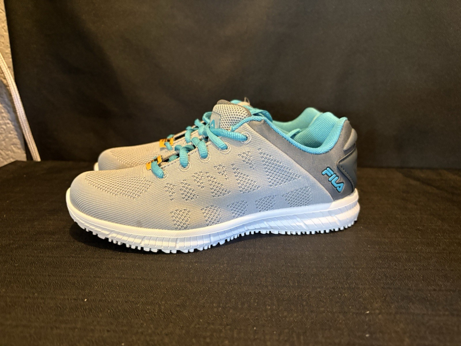 Fila Women’s Work Health Care Professional Working Comfort Shoe Size 6.5