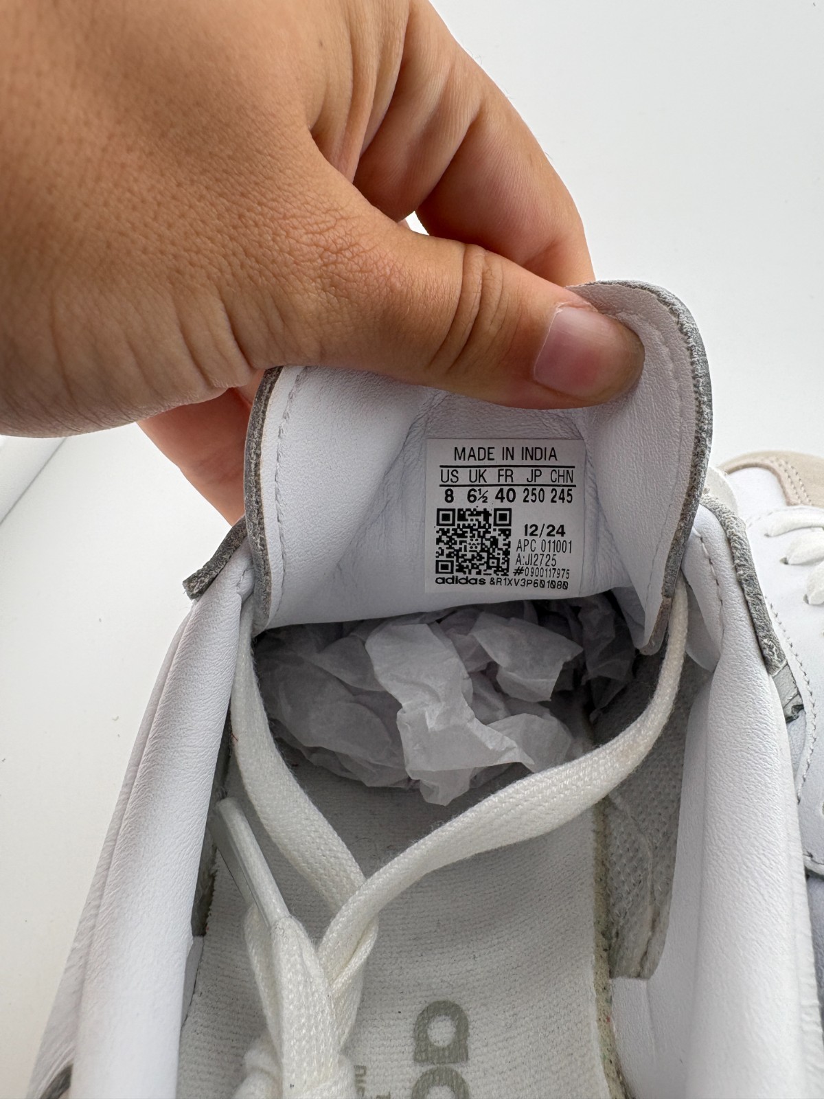 WORN adidas Samba OG White Silver Metallic Grey JI2725 Size 8W NO BOX