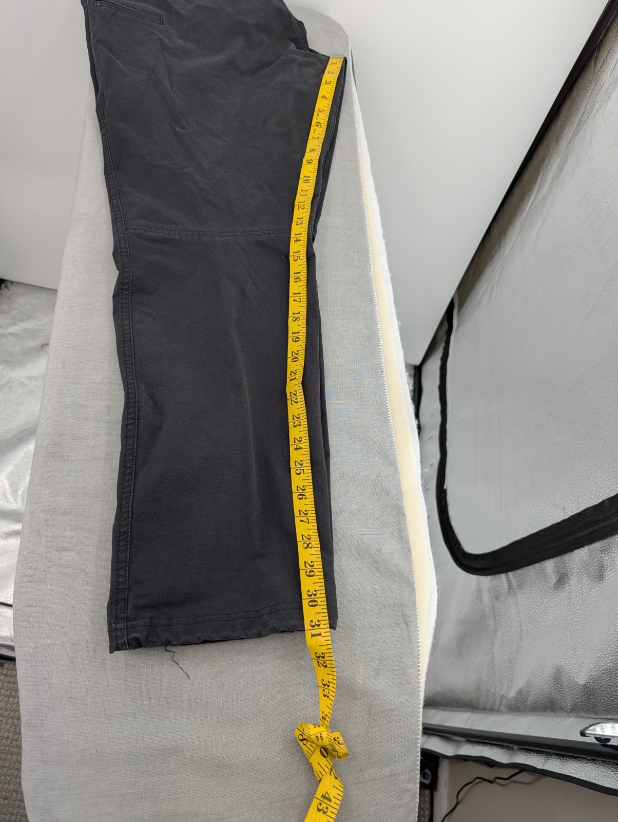 Kuhl Pants Mens 40×31 ** Black Resistor Lite Chino Stretch Outdoors Hiking Trail