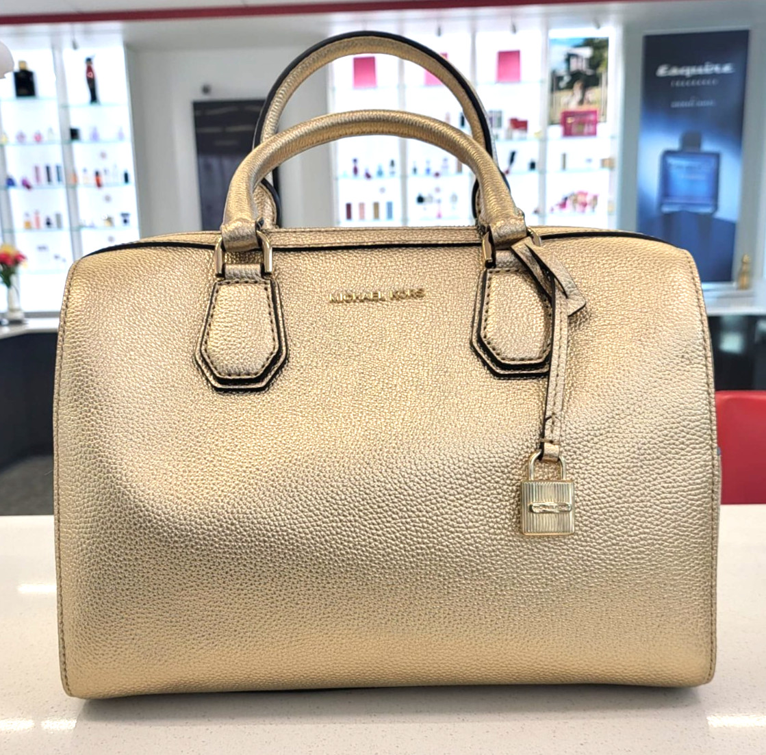 Michael Kors Mercer Pale Gold Medium Duffle Leather (MK-01)