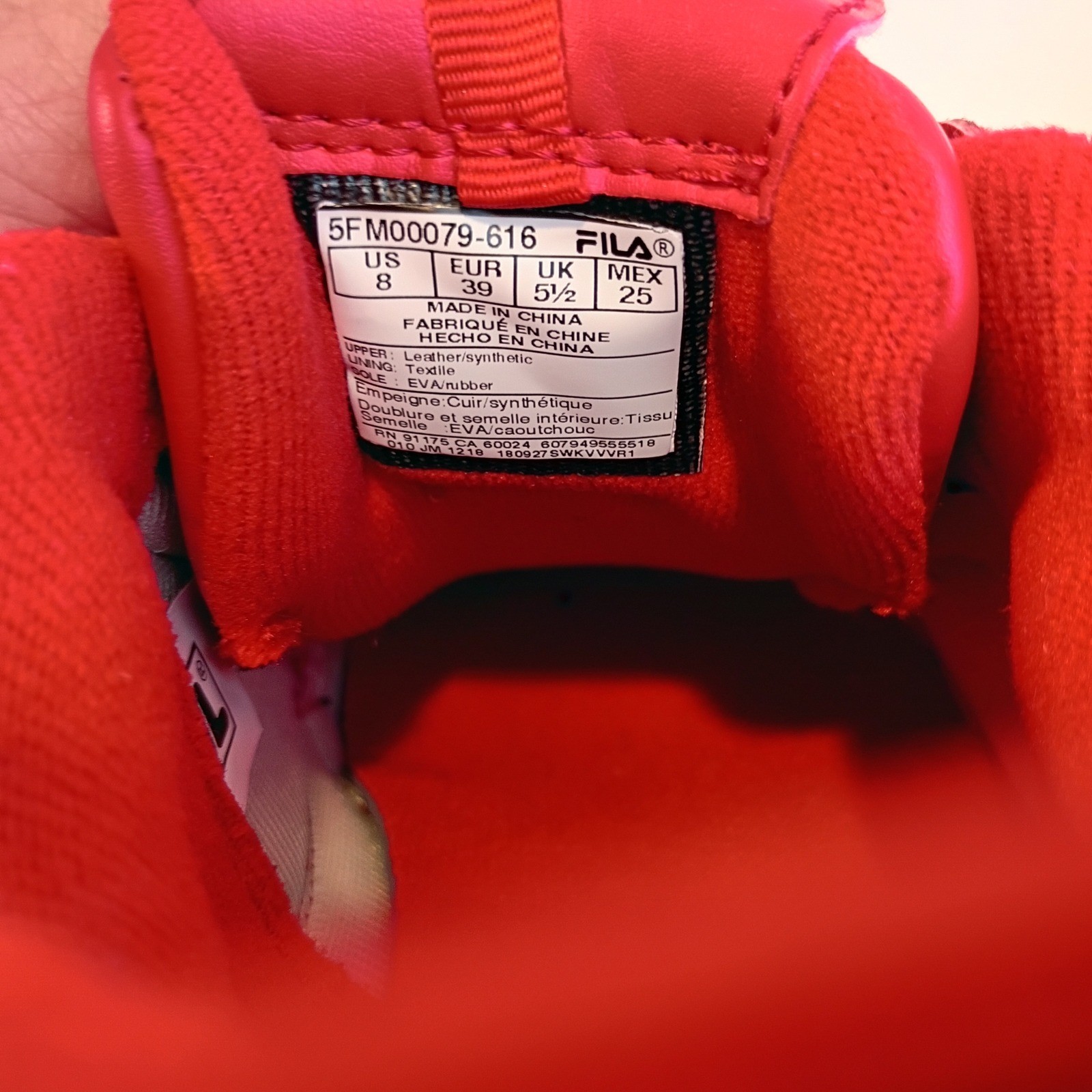 Fila Disruptor 2 Premium Repeat Red White Chunky Sneakers 5FM00079-616 Womens 8