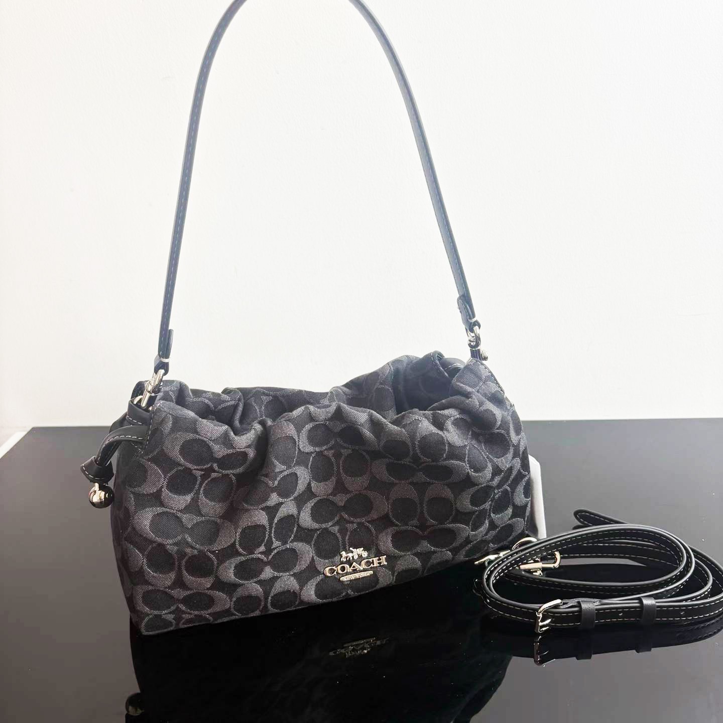 COACH Faye Shoulder Bag In Signature Denim Black CDE45 F/S JP [DDP]