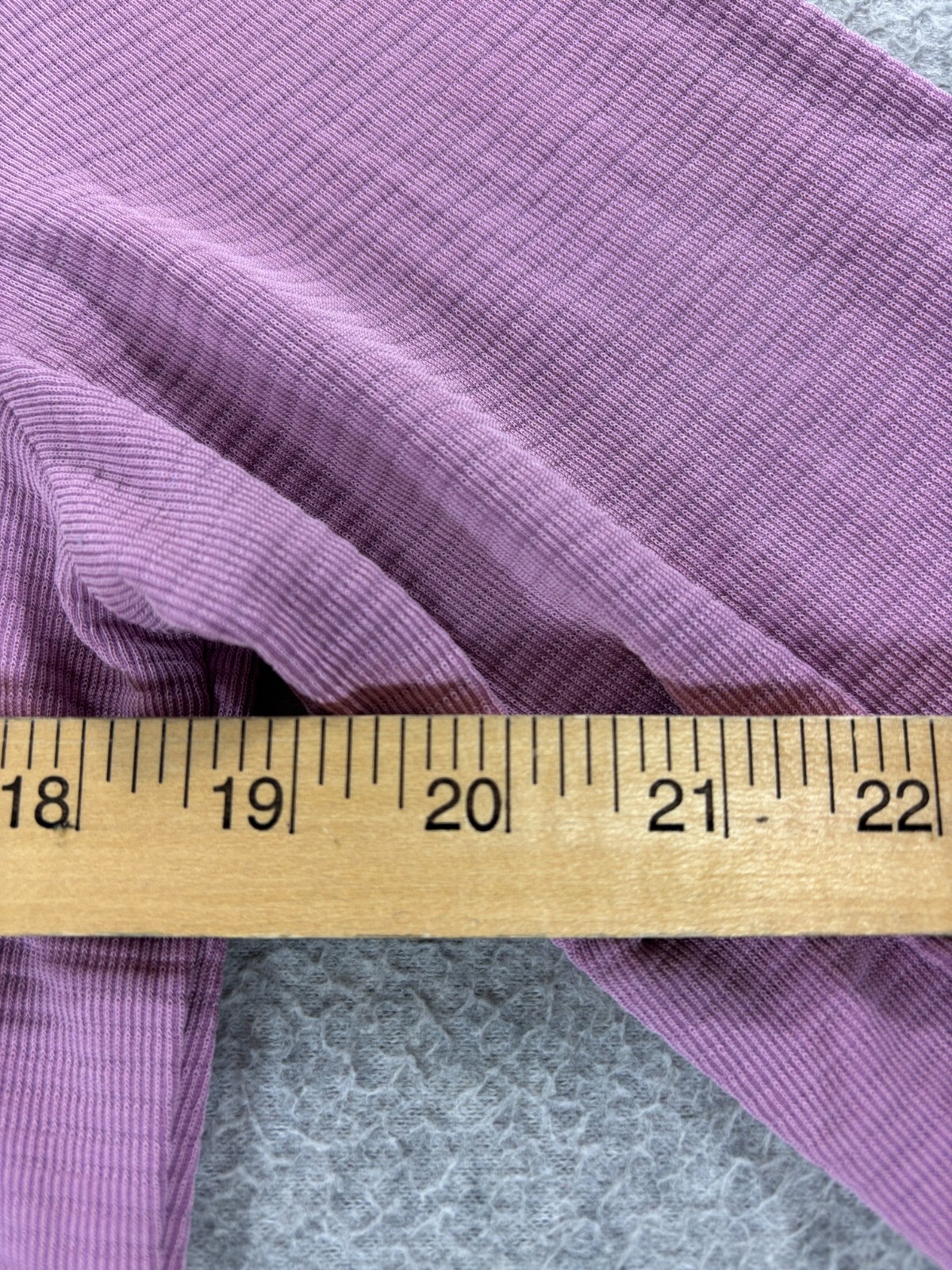 Seg’ments 3/4 Sleeve Performance Pullover Shirt (Women’s Medium) Purple