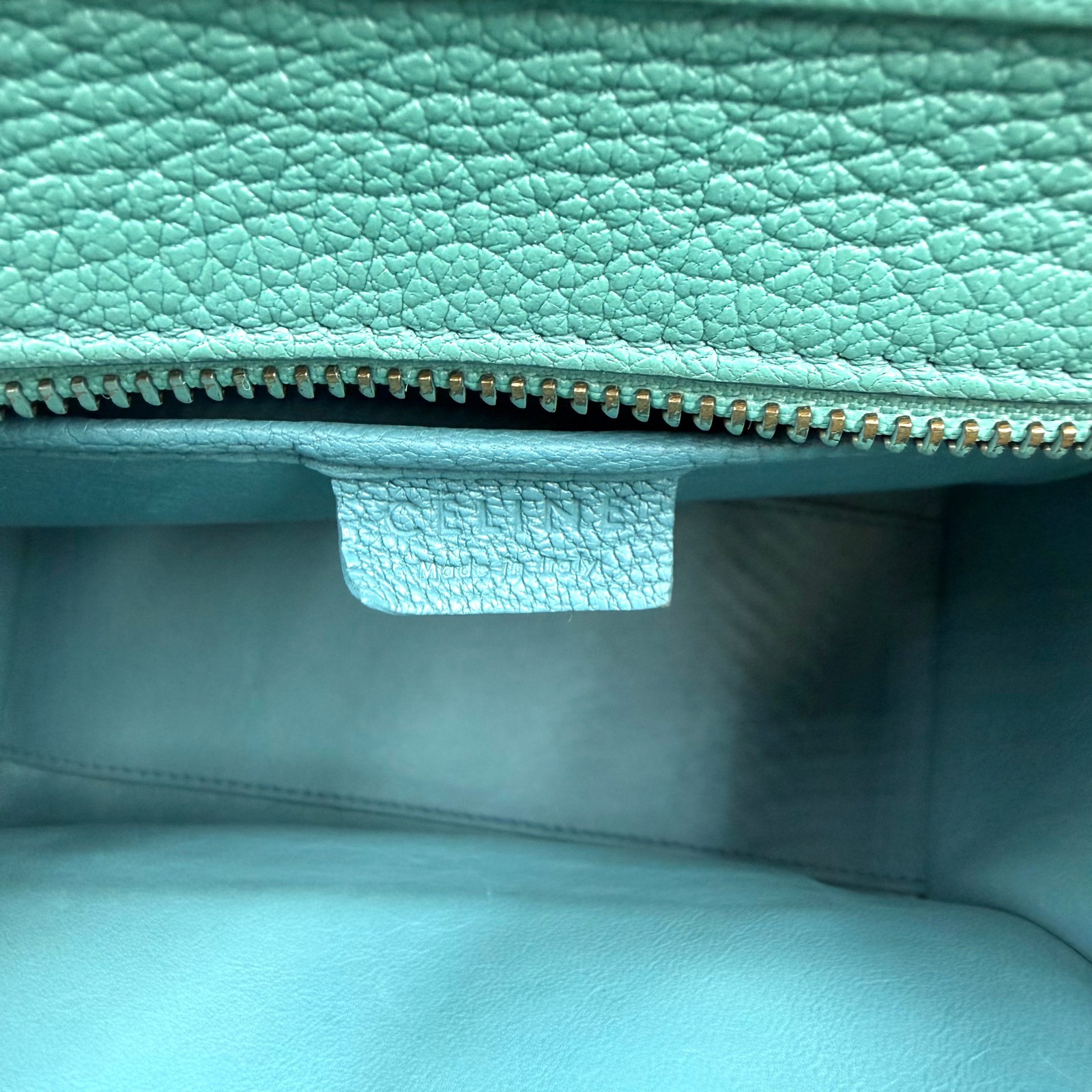 1821 Pre-owned Celine Nano Luggage pebbled leather handbag 26.03.03