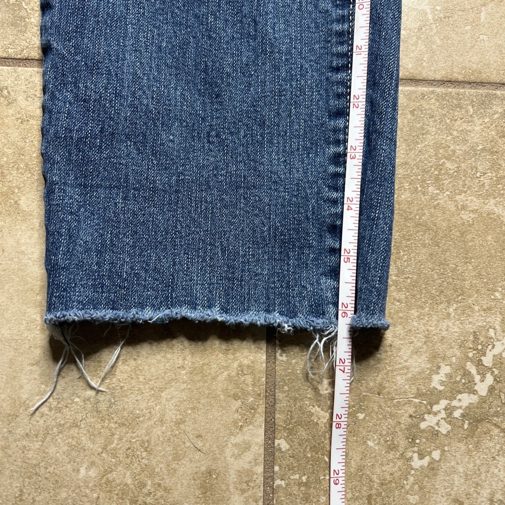 Lucky Brand Women’s Blue Medium Wash Denim Ankle Jeans Frayed Hem 5-Pocket