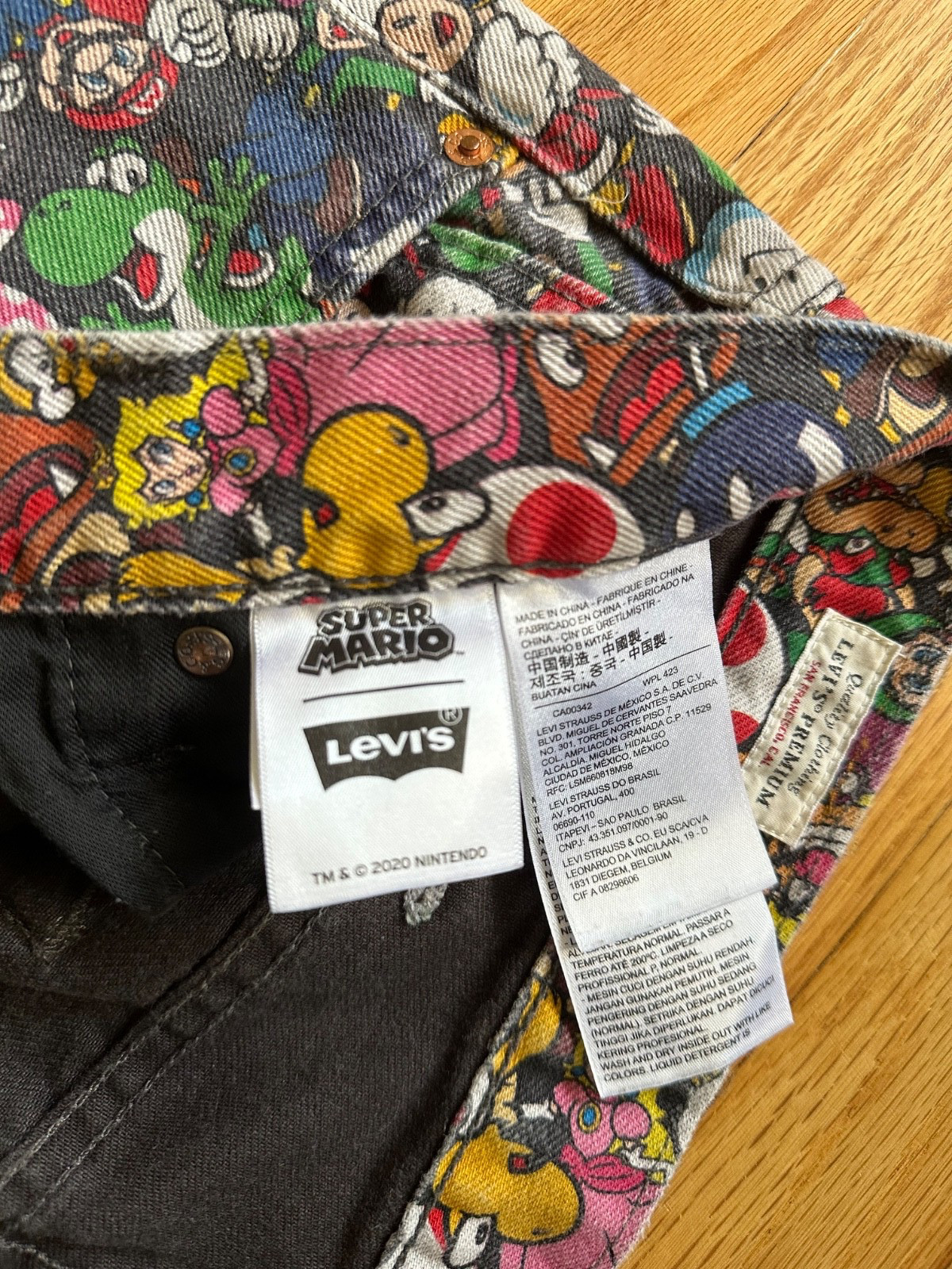 501 LEVI’S, SUPER MARIO, vintage jeans, men or women size W38 L30