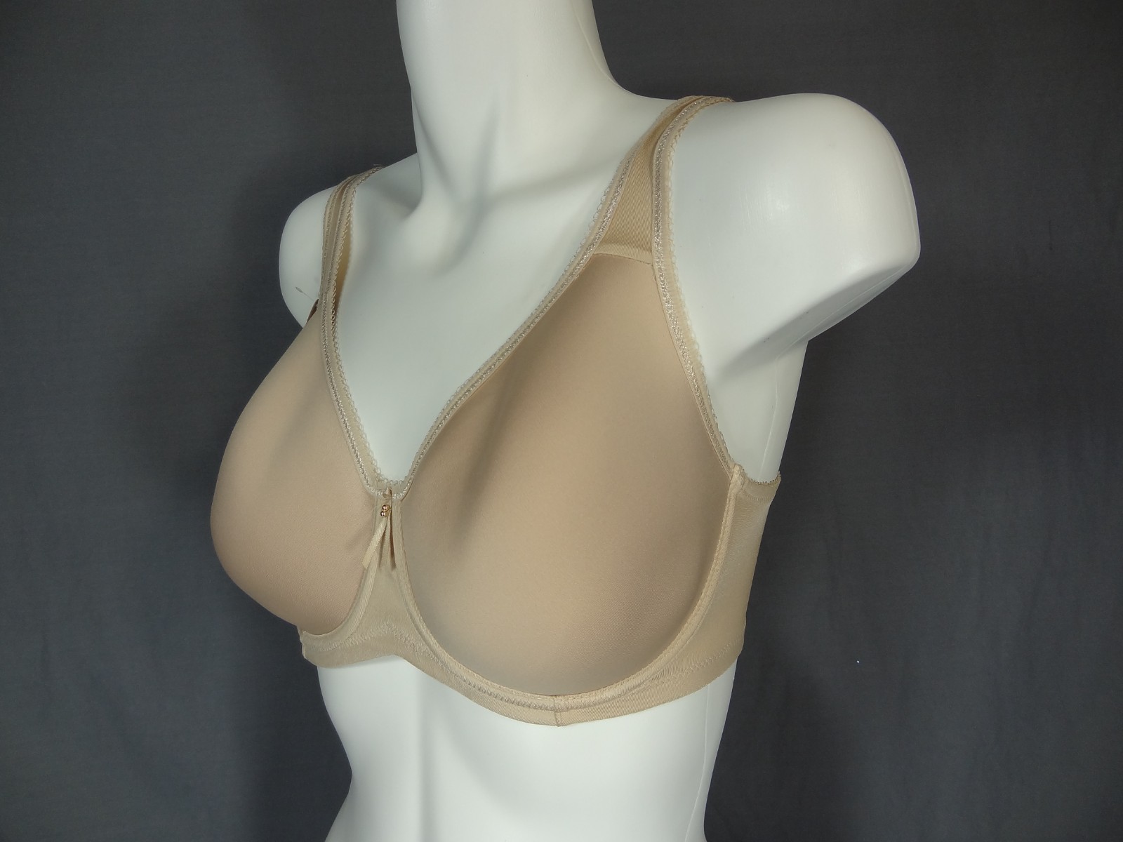 Wacoal 853192 Underwire Lined Basic Beauty Contour T-Shirt Bra size 34DD