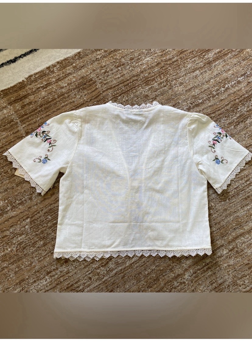 NWT Boho Embroidered Front Tie Cotton Blouse Sz Medium