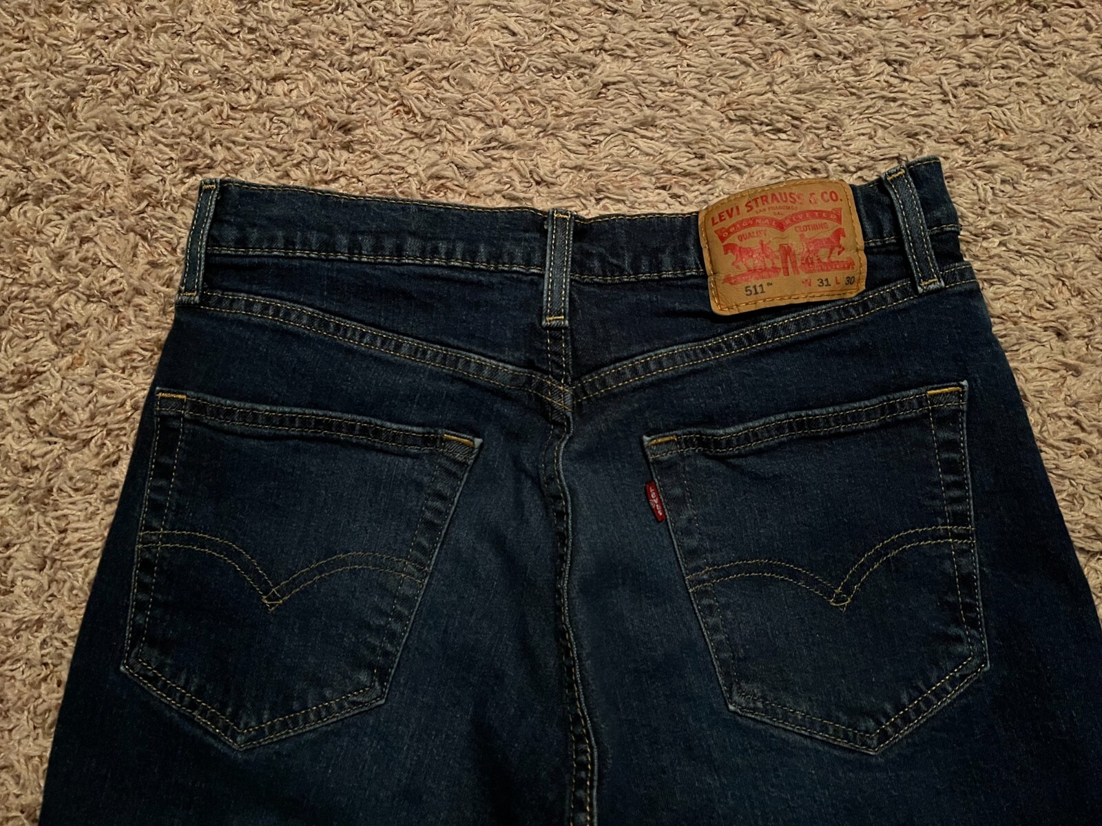 EUC Levi’s 511 Slim Tapered Leg Jeans Mens tag=31×30 (MEASURED 30×28.5) (9327)