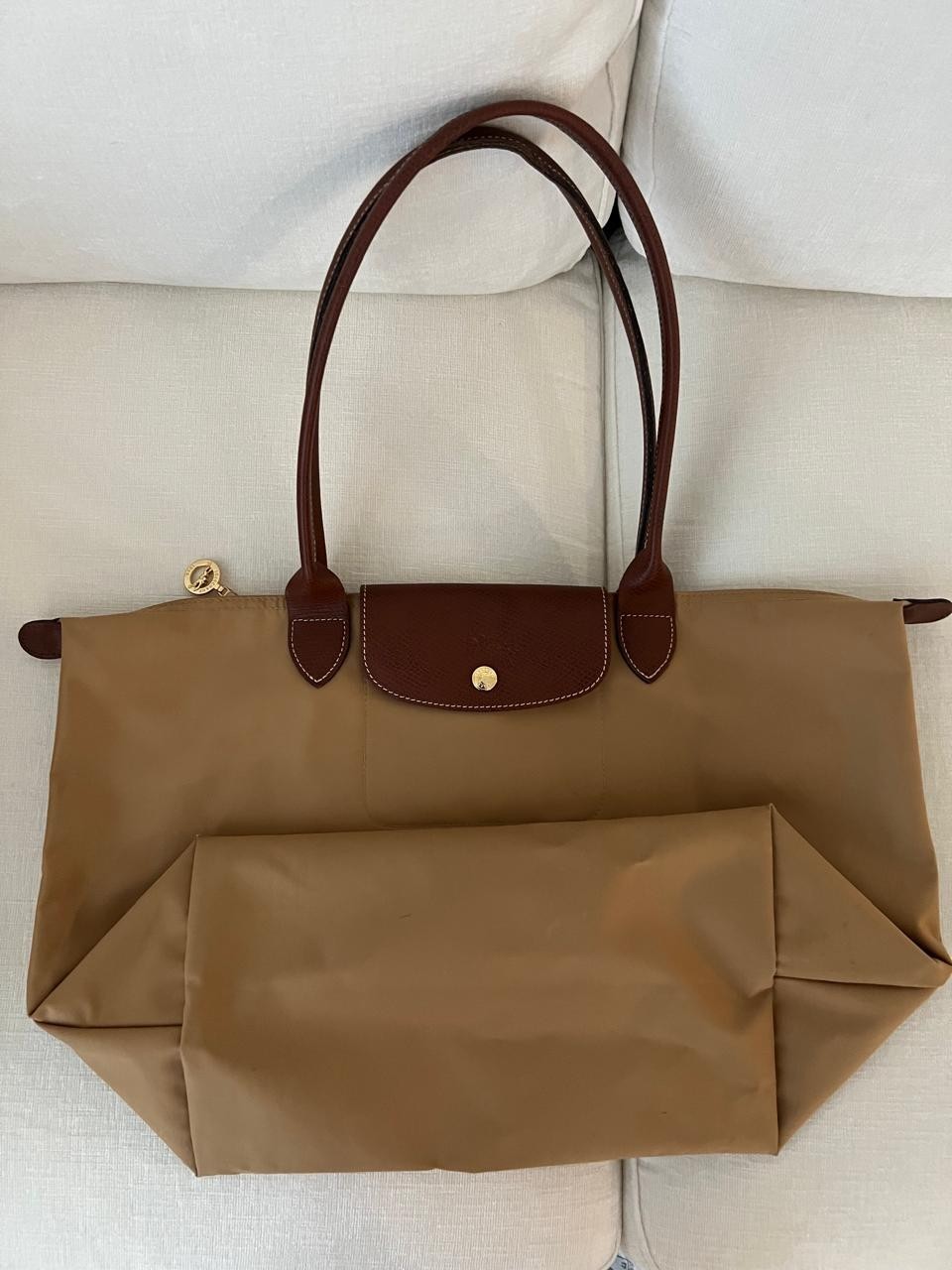 Longchamp Le Pliage Original Tote Bag, L. Color Fawn. Hardly used.