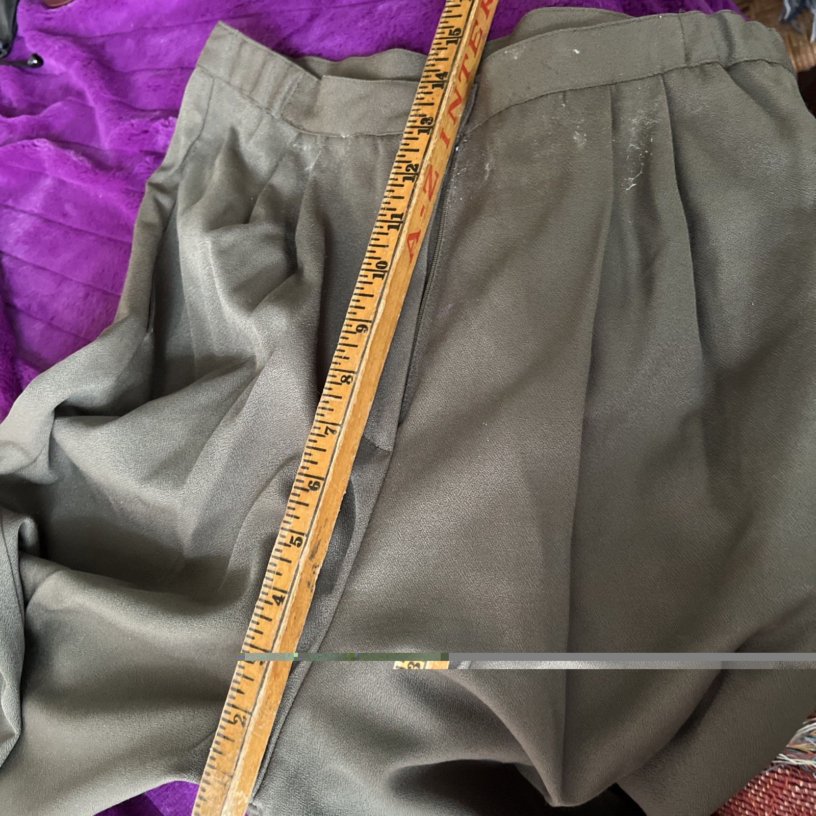 Khaki Pants Size 10 Waist 31; Hip 44;Rise 15; inseam 29.5;Polyester/ Rayon ￼￼ ￼￼