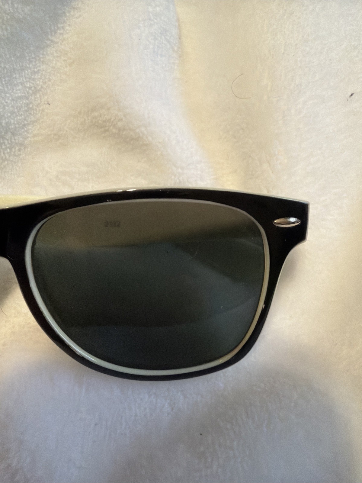 Ray Ban 2132 As Is See Pictures For Details
