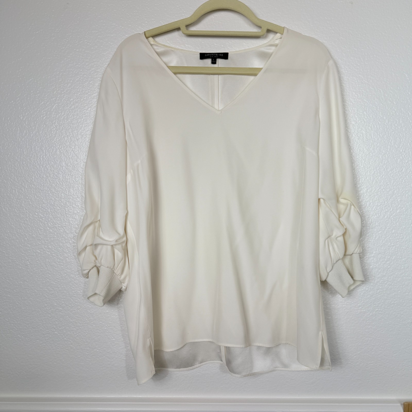 LAFAYETTE 148 Womens L Cream 100% Silk Career Evening Blouse Puff Sleeve