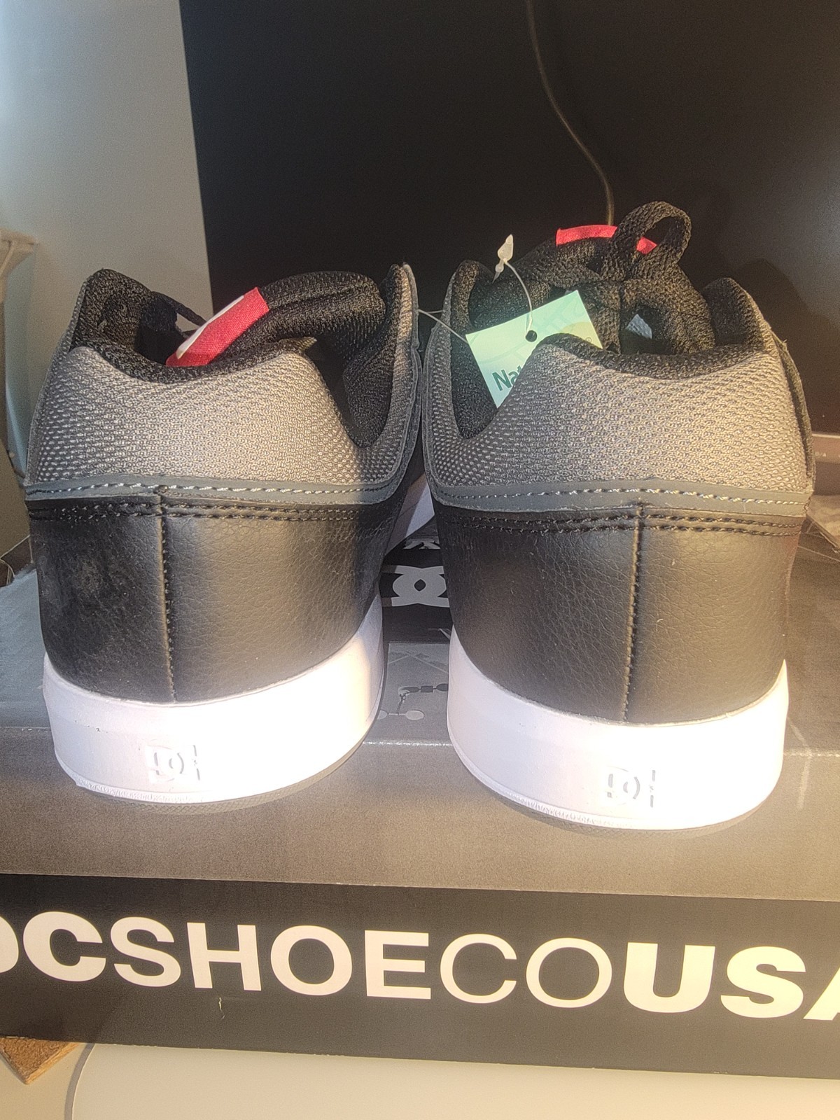 DC Shoes Cure Athletic Skate Sneaker | ADYS400073 Blk/Grey