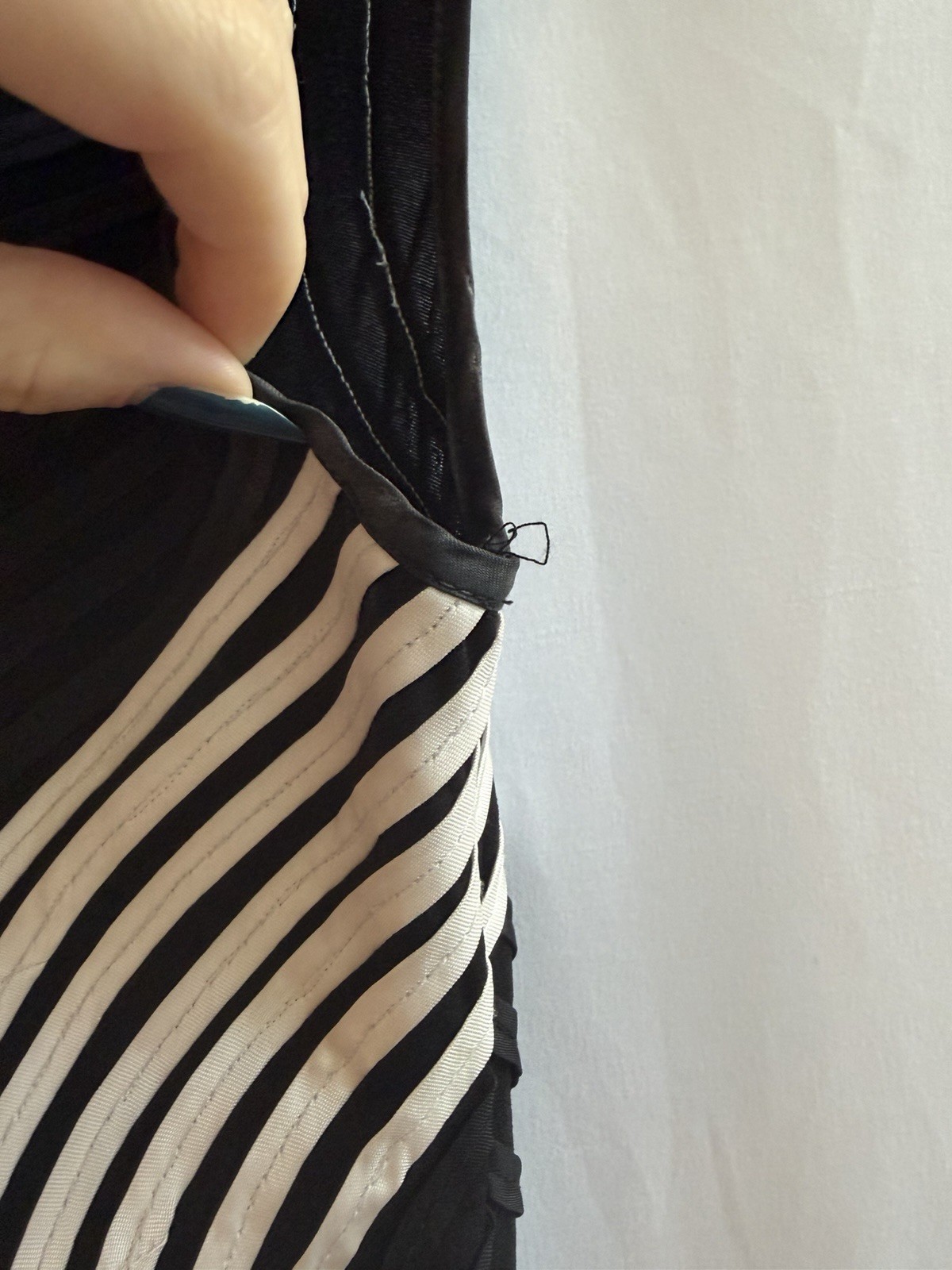 Musani Couture Black/White Striped Pleated V-Neck Sheath Dress, Size 8