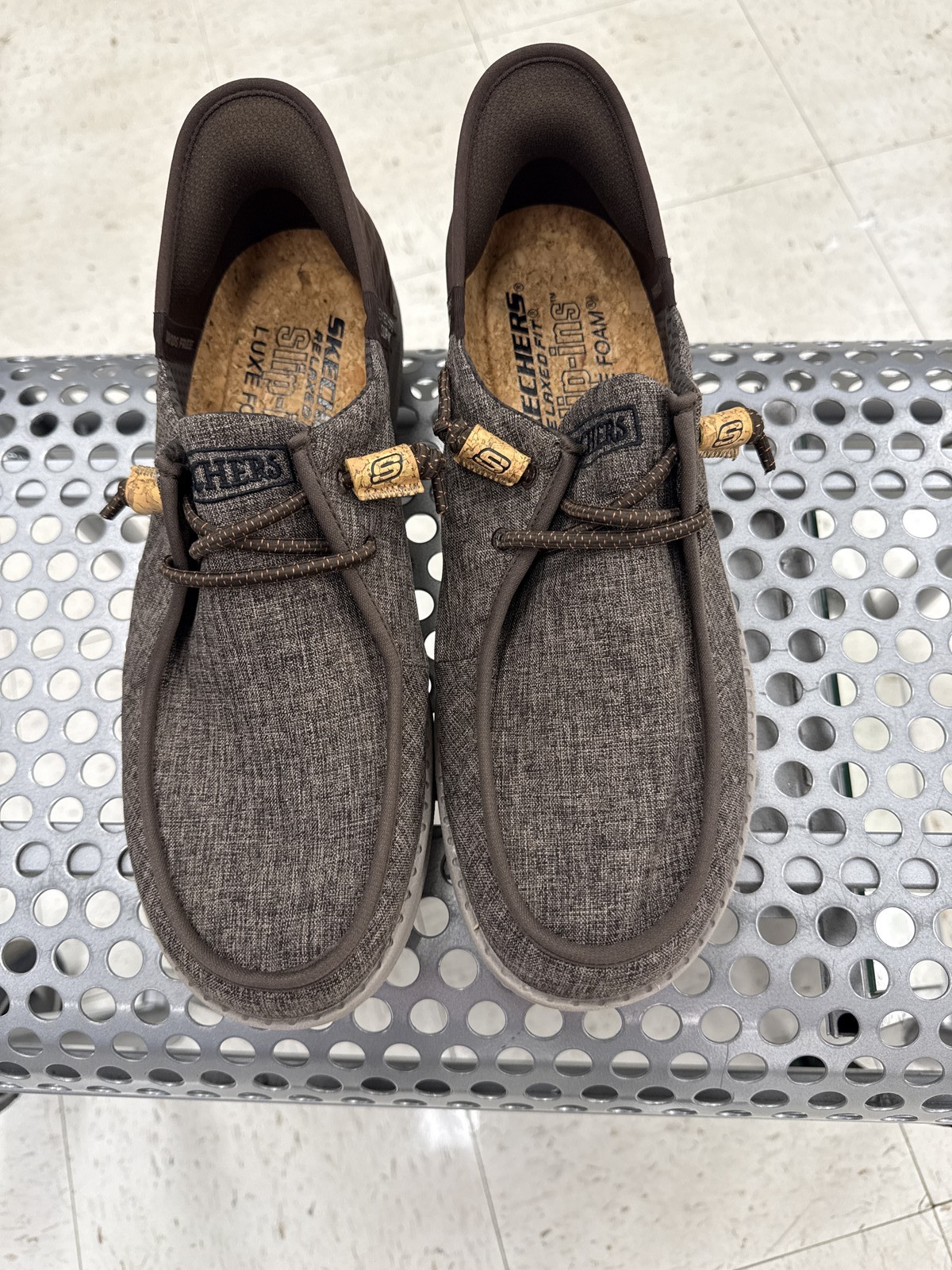 Skechers Men’s Slip-On Casual Shoes Gray Relaxed Fit Air Cooled Size 10.5