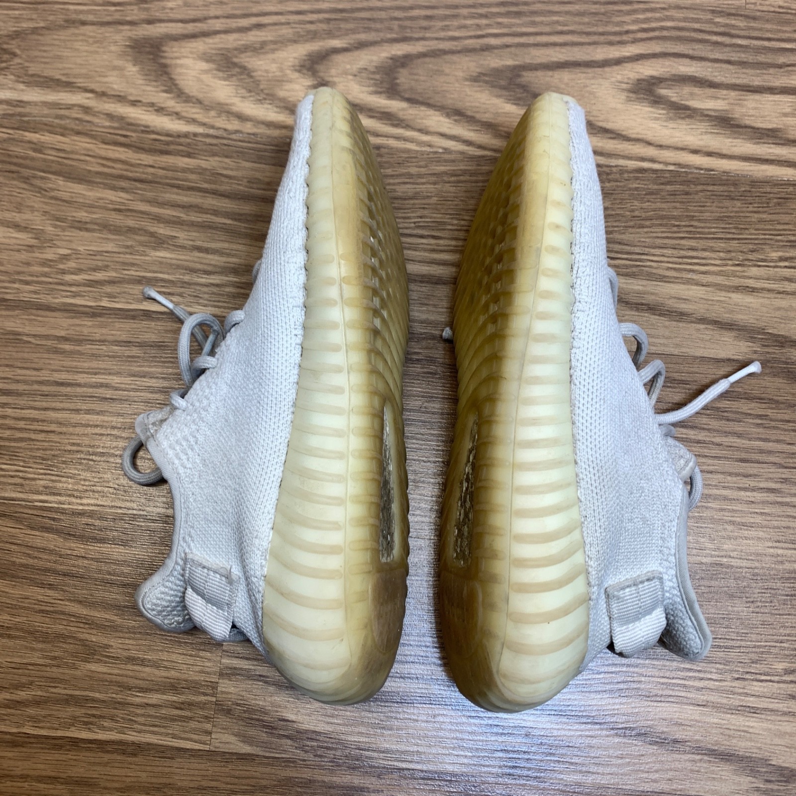 ADIDAS YEEZY Boost Men’s Size 38 5.5 Cream/white 350 V2 Ape 779001 Womens 7