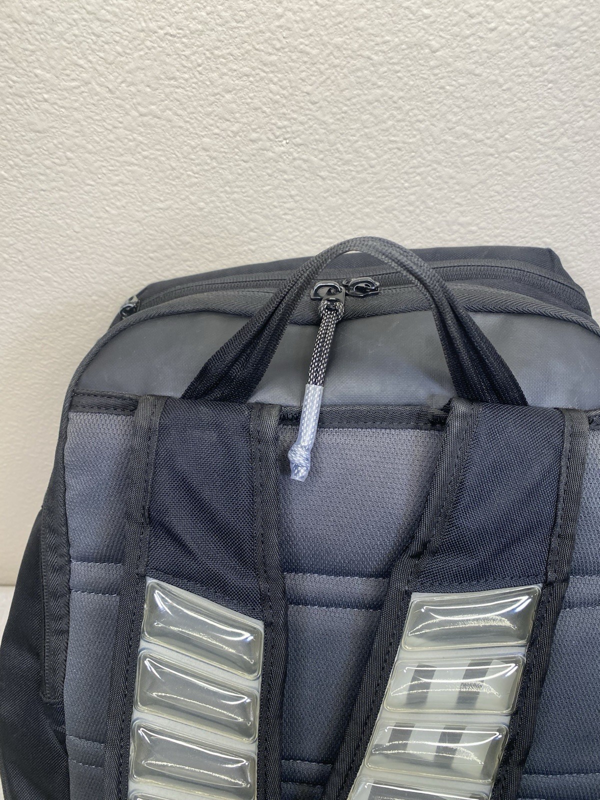 Nike Elite Backpack Black Anthracite and Metallic Silver CA #05553 – Used