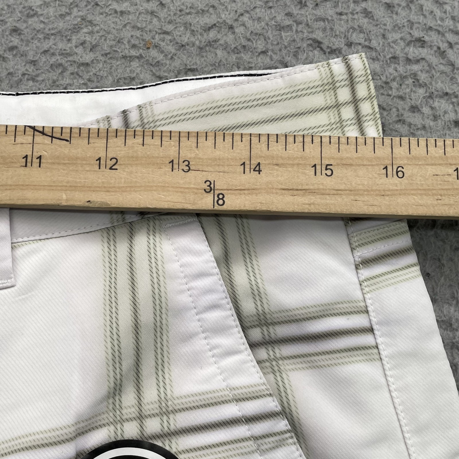 900 by Tony Hawk Bermuda Men’s 31* Plaid Surf Y2k Sportswear Beach Skate Grunge
