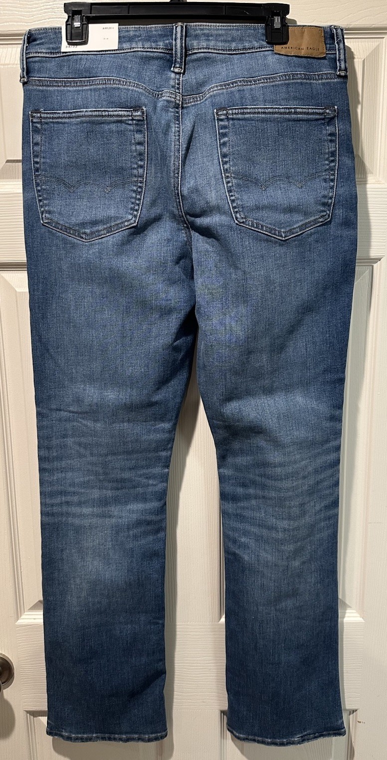 American Eagle Jeans Mens 34×32 Medium Blue Denim Slim Bootcut AirFlex Plus NWT