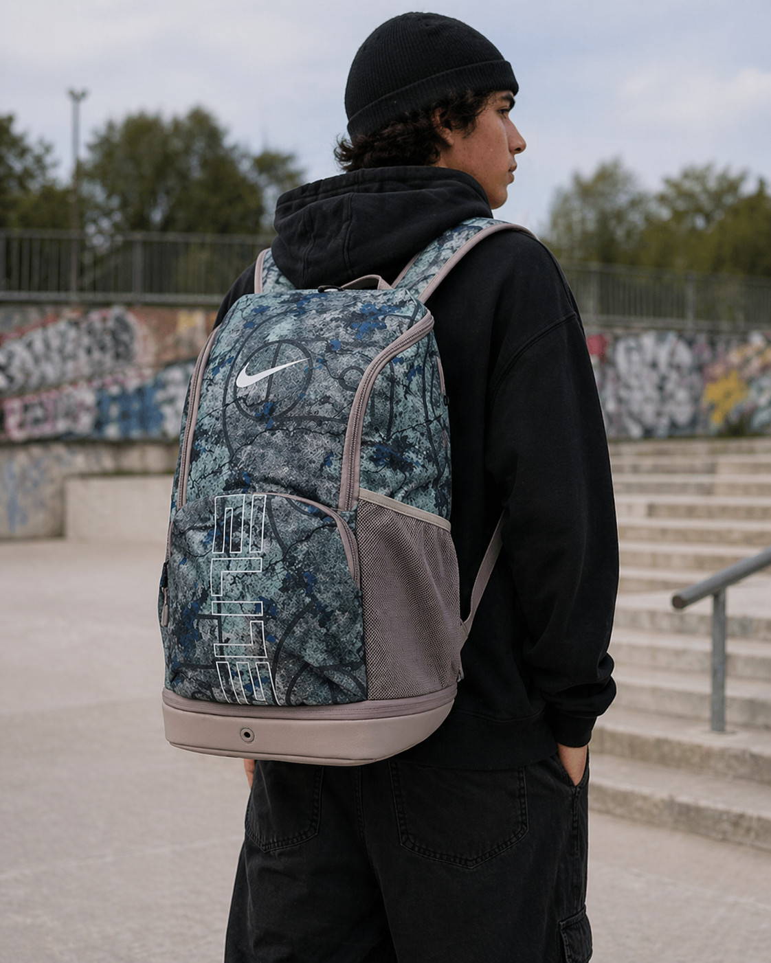 IH7965/100 Nike Varsity Hoops Elite Printed Basketball Backpack (32L)