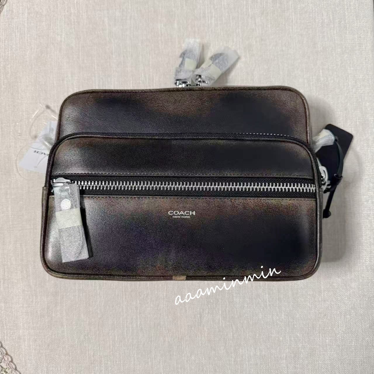 NWT Coach Dakota Crossbody Bag In Loved Leather CDS84 Black/Light Tan