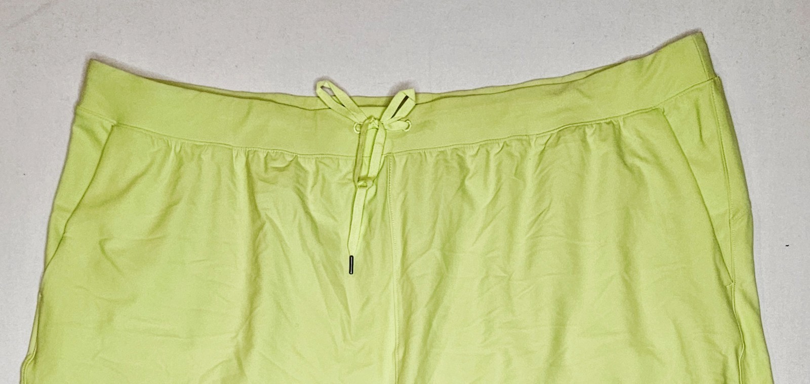 Old Navy Womens Plus Active Shorts Lime PowerSoft Go-Dry Drawstring High-Rise 4X