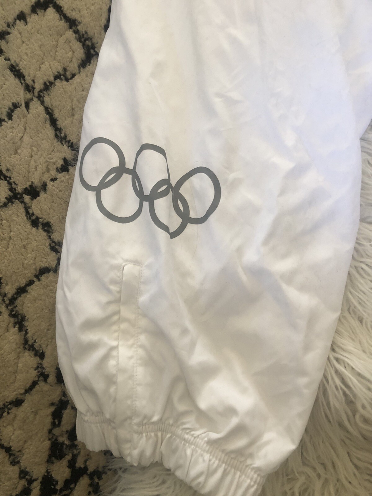 Official Salt Lake 2002 Winter Olympics Torch Relay Uniform Pants NWT Large. D9