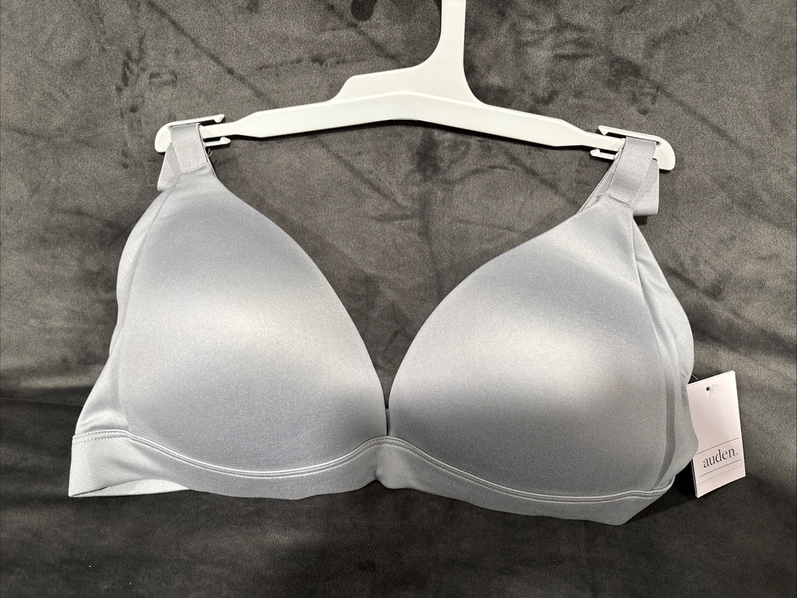Auden Smooth Women’s Lightly Lined Wirefree Bra – Auden Gray 38B