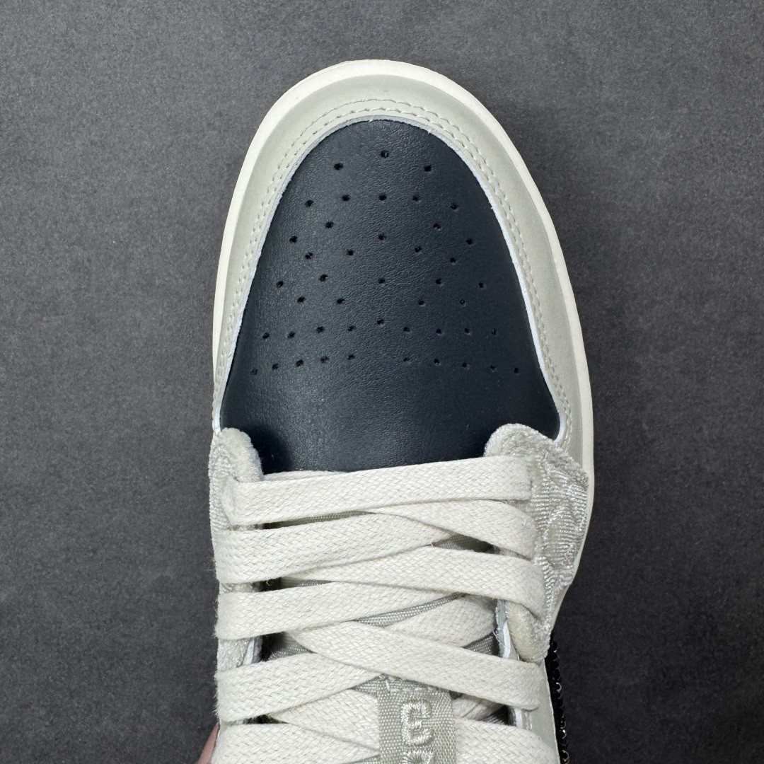 NK AJ 1 Low Se Beaded Swoosh DV1762-001