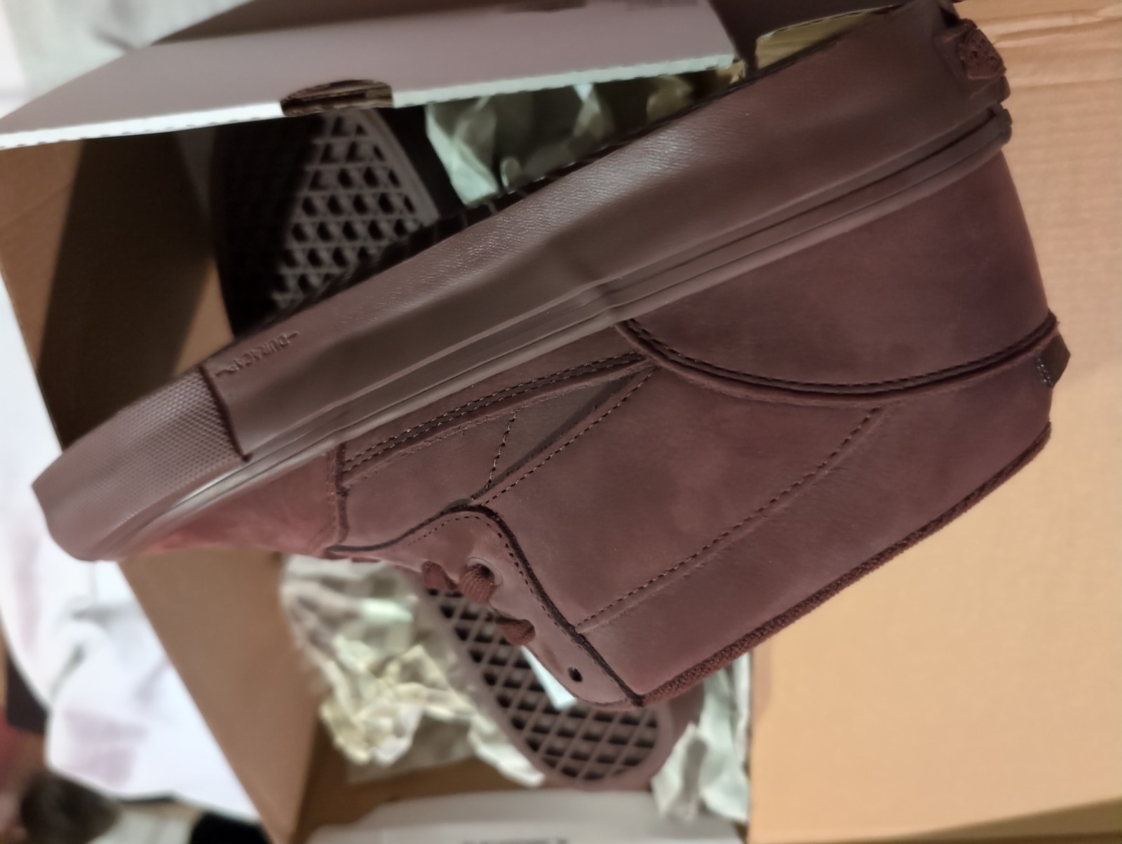 Vans Skate Half Cab Mono Chocolate Suede Sz US 12 Men New VN0A5FCDCHC Sneaker