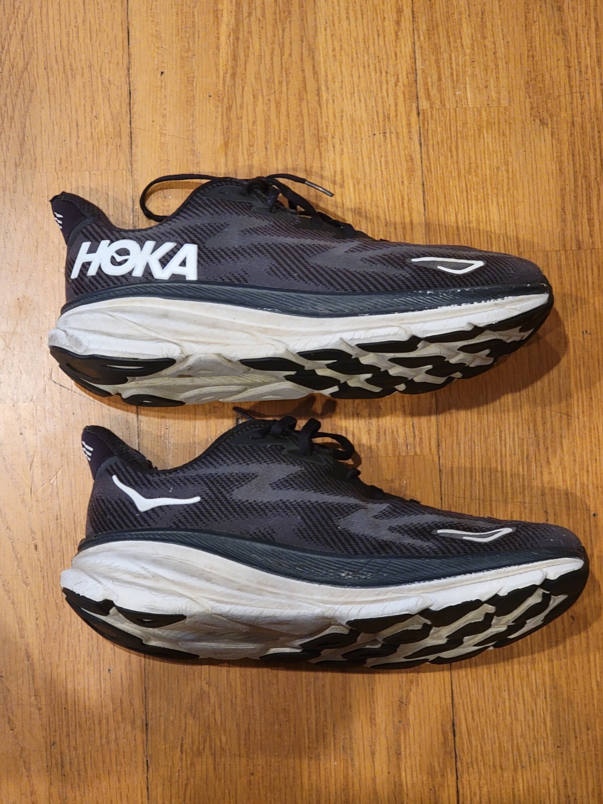 Hoka One One Mens Clifton 9 1127895 Black White Running Shoes Sz 12.5 No Insoles