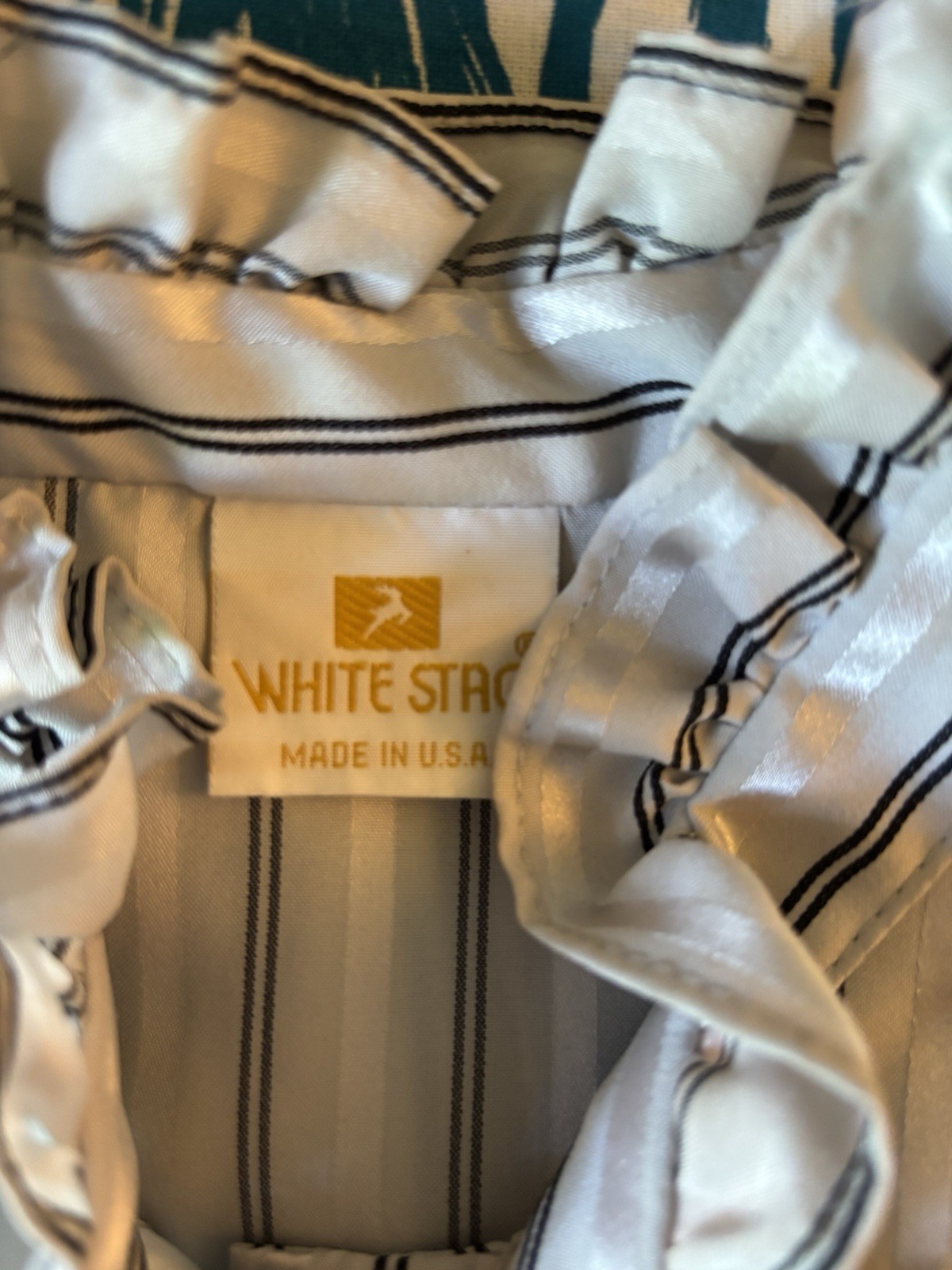 White Stag Vintage BOw Blouse In Grey And Black. Size 16, Fits Like A 10.