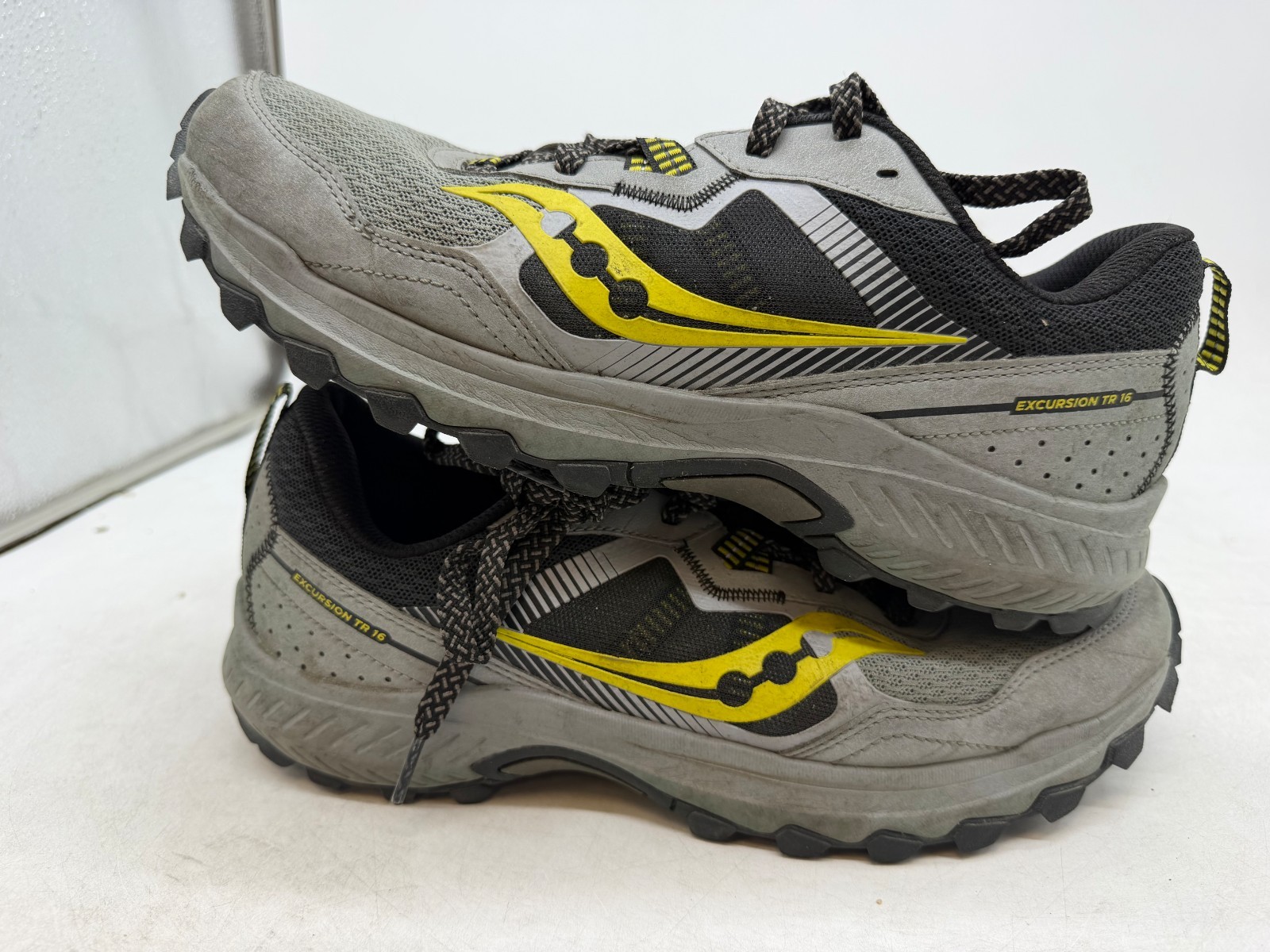 Saucony Excursion TR16 Trail Running Sneakers Men’s Fossil Black Lace Up – 10