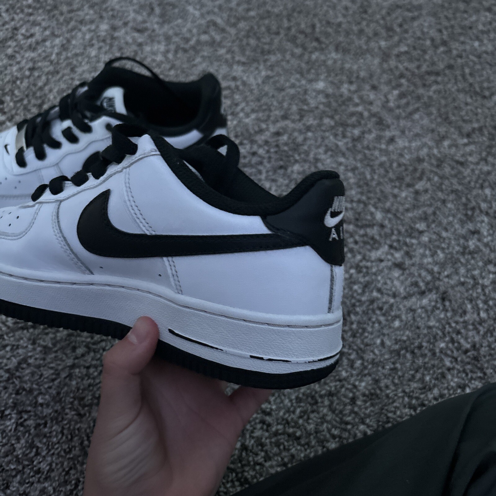 Size 3.5 – Nike Air Force 1 Low White Black