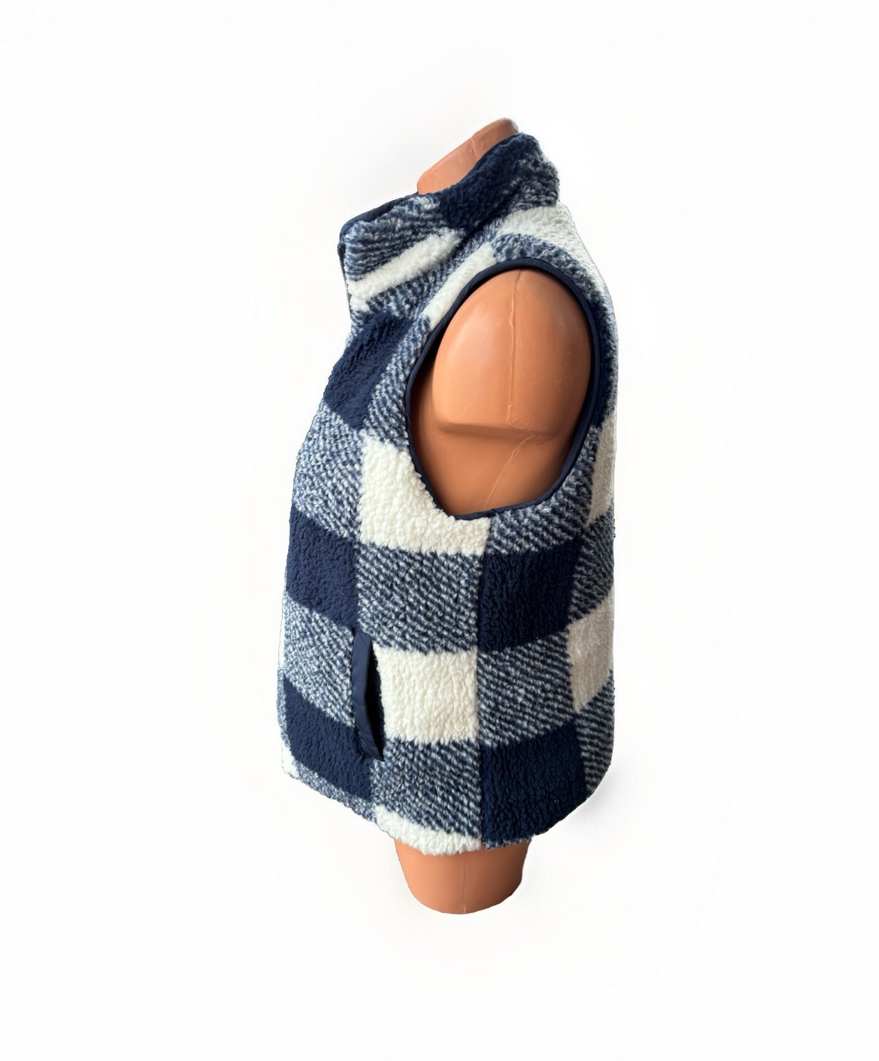 Thread & Supply Size S Navy Blue Reversible Quilted Sherpa Vest