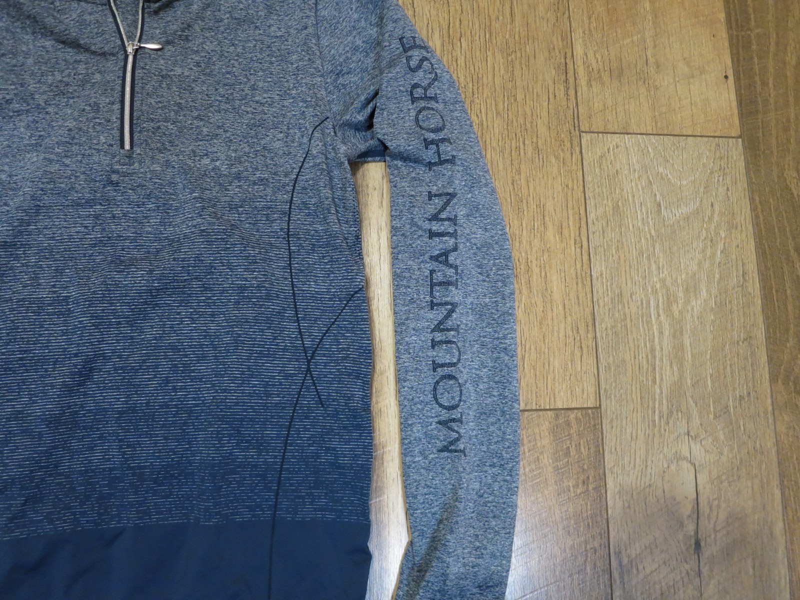Mountain Horse Women’s Blue 1/4 Zip Performance Pullover Tindra Tech Top Sz S/M
