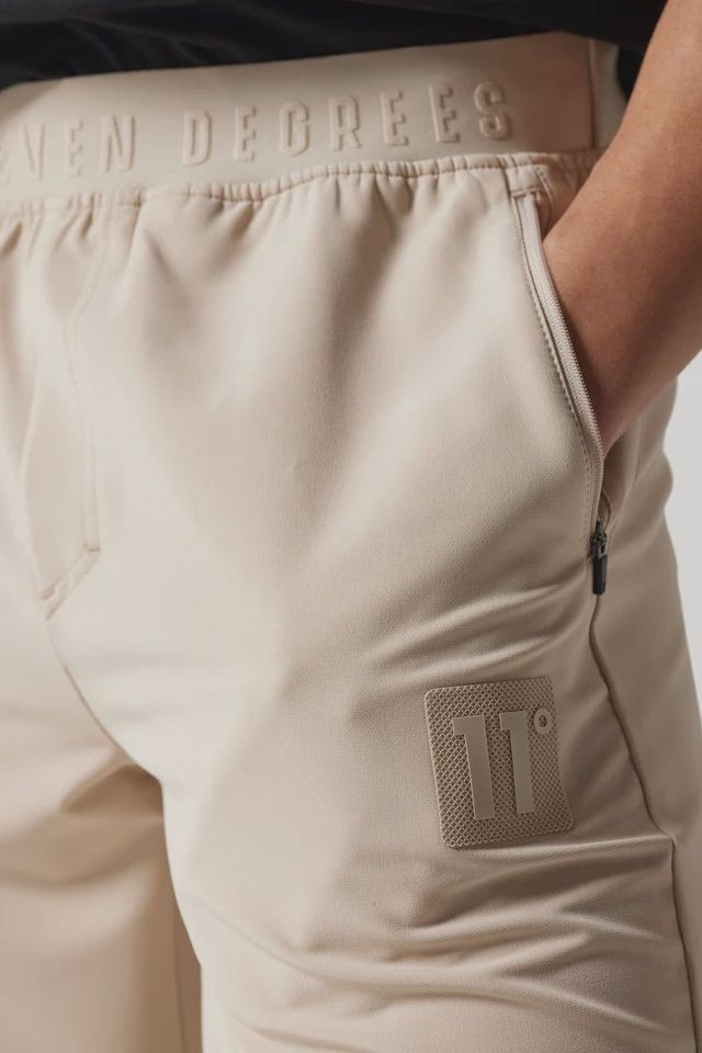 Cargo pants Eleven degrees premium sports luxe pants, BNWT sizes S