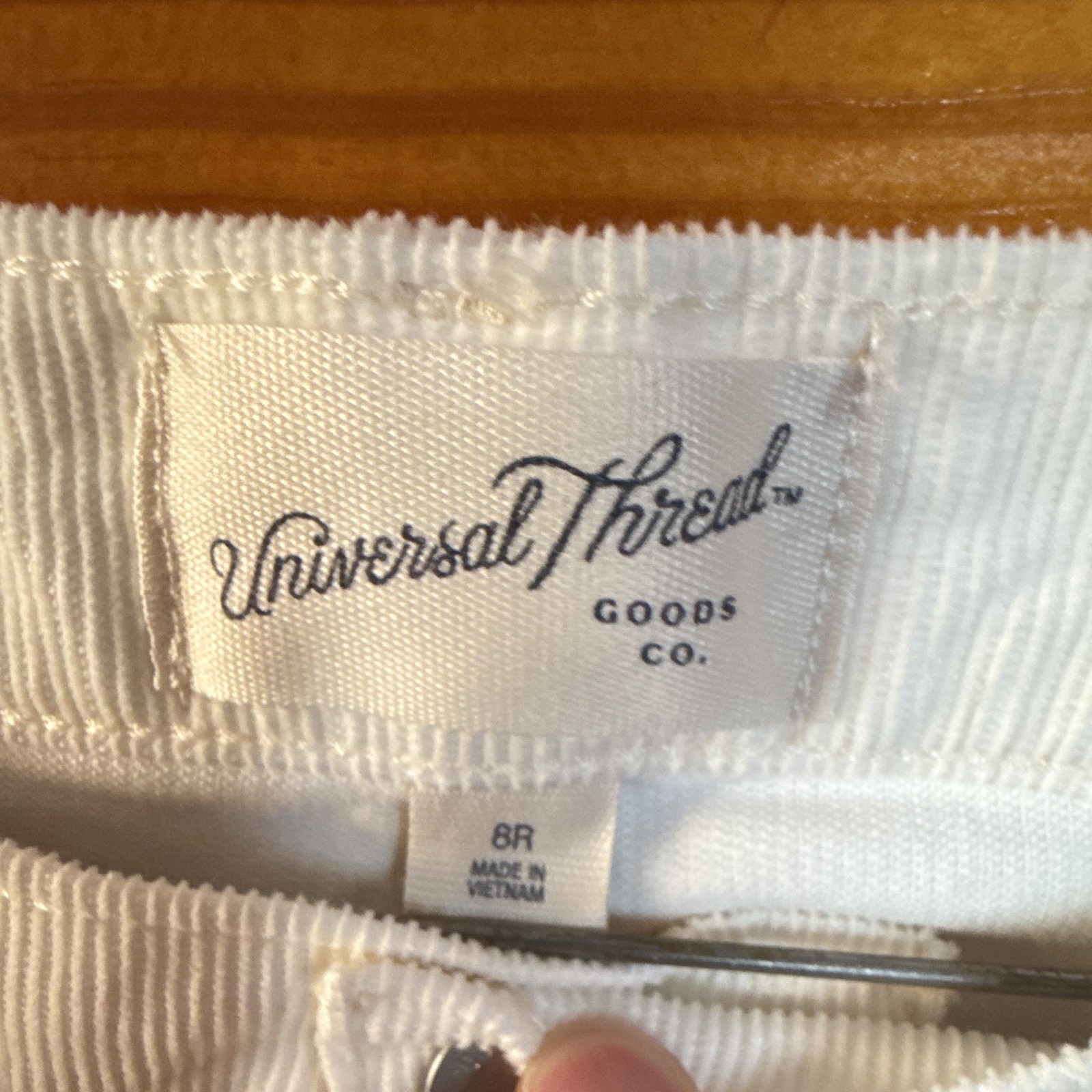 Universal Thread Straight White Solid Jeans Women’s Regular 5-Pocket NWT