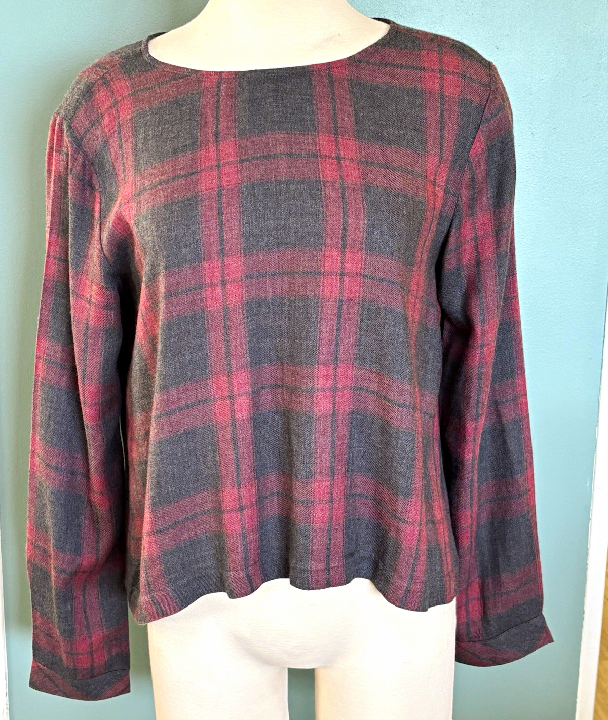 Cloth & Stone Women’s Plaid Long Sleeve Woven Rayon Tie Back Blouse Gray/Red M