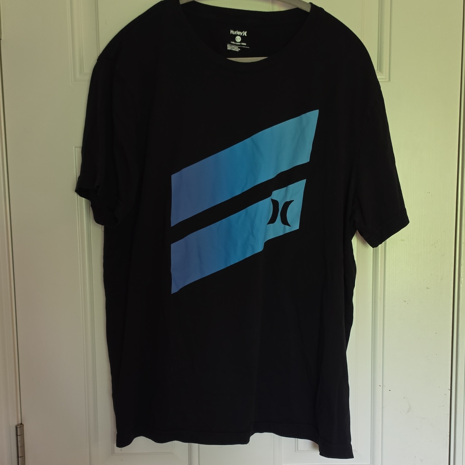Hurley Black/Blue Logo Graphic Print Men’s XL Short Sleeve Crew Neck T-Shirt