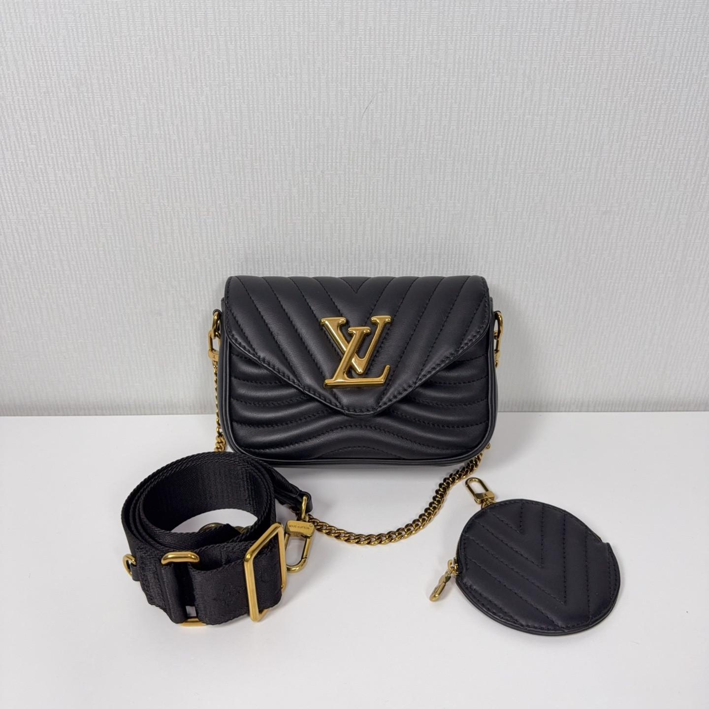 Authentic Louis Vuitton New Wave Multi-Pochette Matelassé Calfskin Crossbody