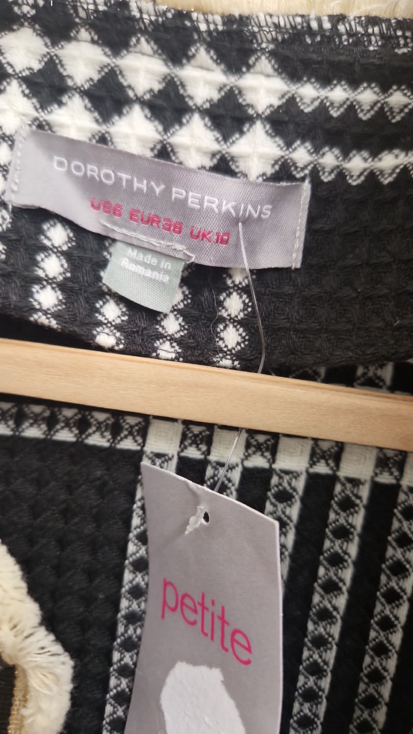 Dorothy Perkins Petite Tweed-Style Check Jacket – UK Size 10
