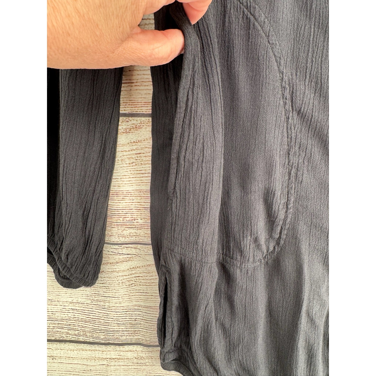 prAna Organic Cotton Button Down Tunic Shirt Womens Medium Black Stretch Pockets