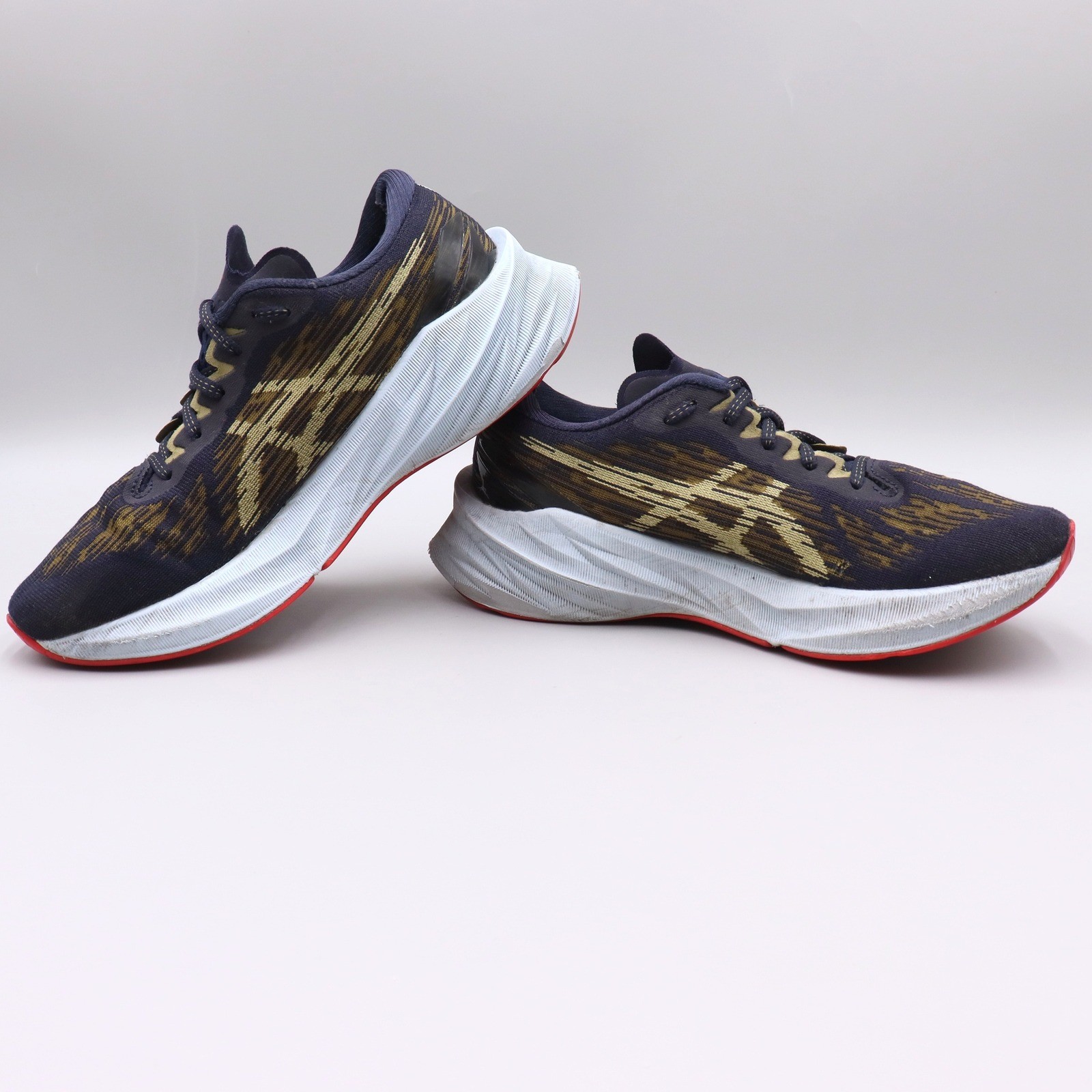 ASICS Novablast 3 Midnight Oil Running Shoes Men’s Size 7 Athletic Sneakers