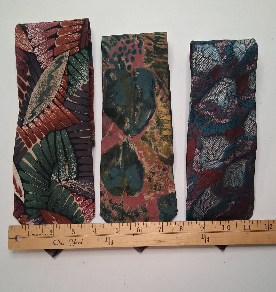 Lot of 3 Botanical Leaf Neckties Name Brands Assorted Sizes Patterns Fabric